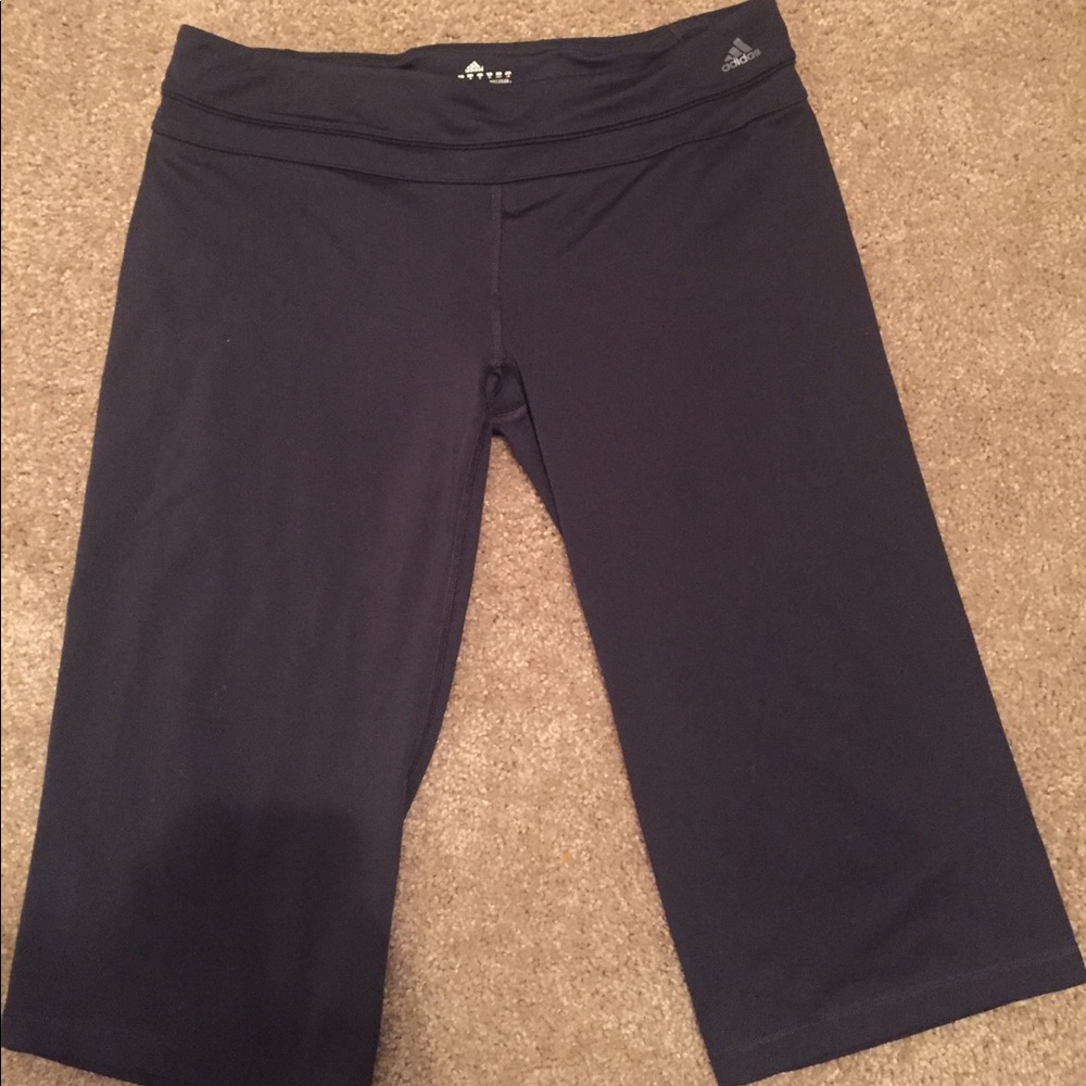 Adidas Capri tights black size large